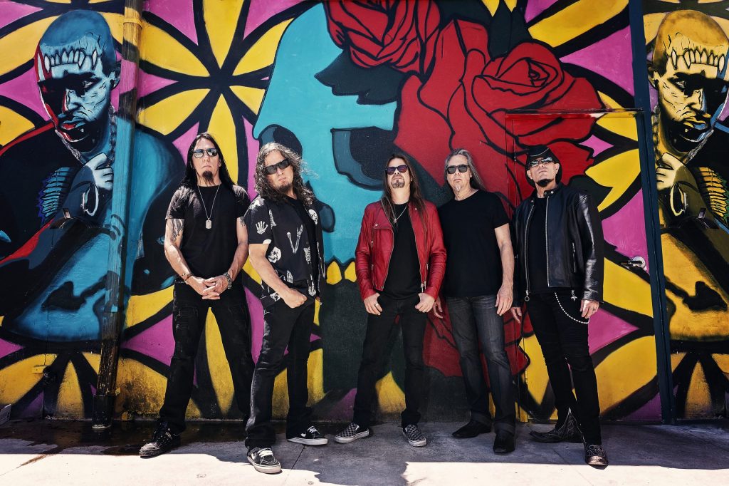 Queensrÿche - Loud Noise